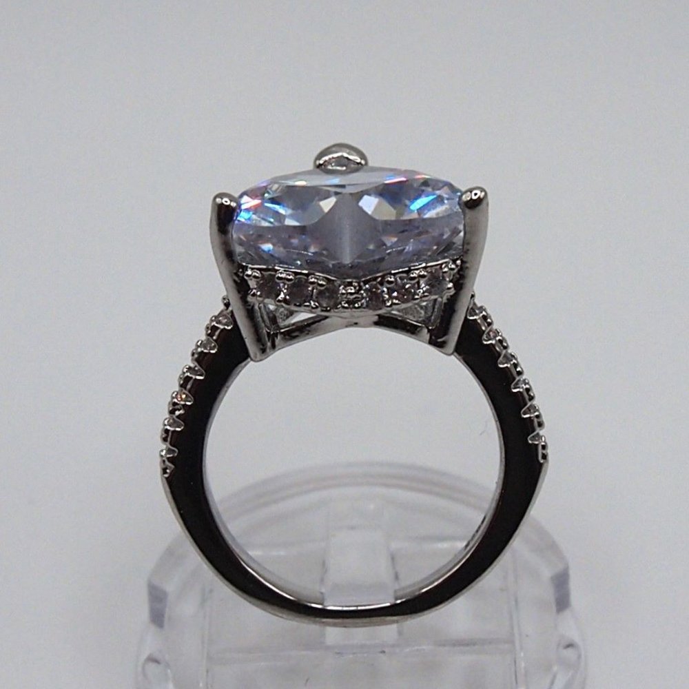 Stunning Large 5.00ctw Cubic Zirconia Heart Ring Solid 925 Sterling Silver - Picture 5 of 12
